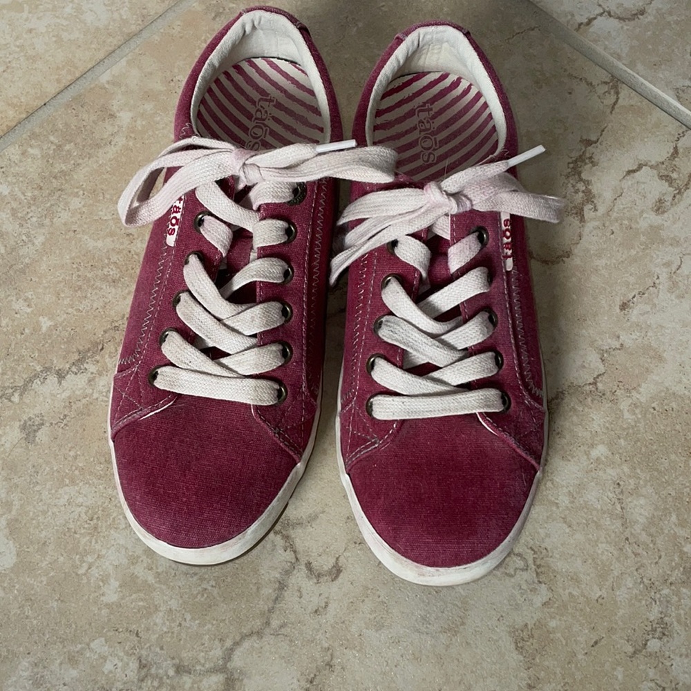 Taos sneakers